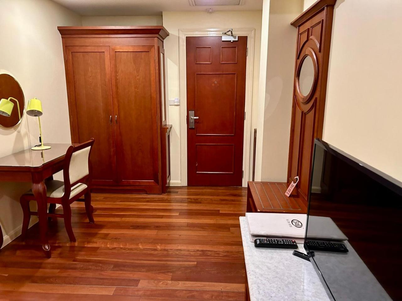 Hotel Khach San Sa Chi - Mong Cai Zewnętrze zdjęcie